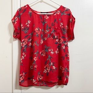 Red Floral Button Tab Sleeve Pocket Blouse